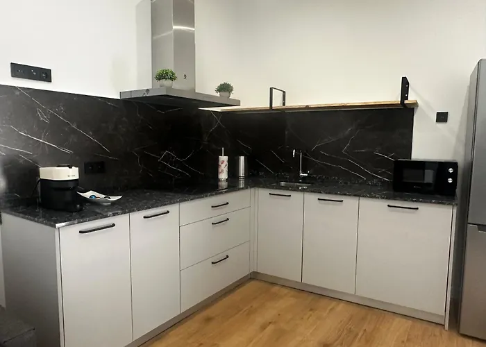 Апартаменты Alimarc Urban *